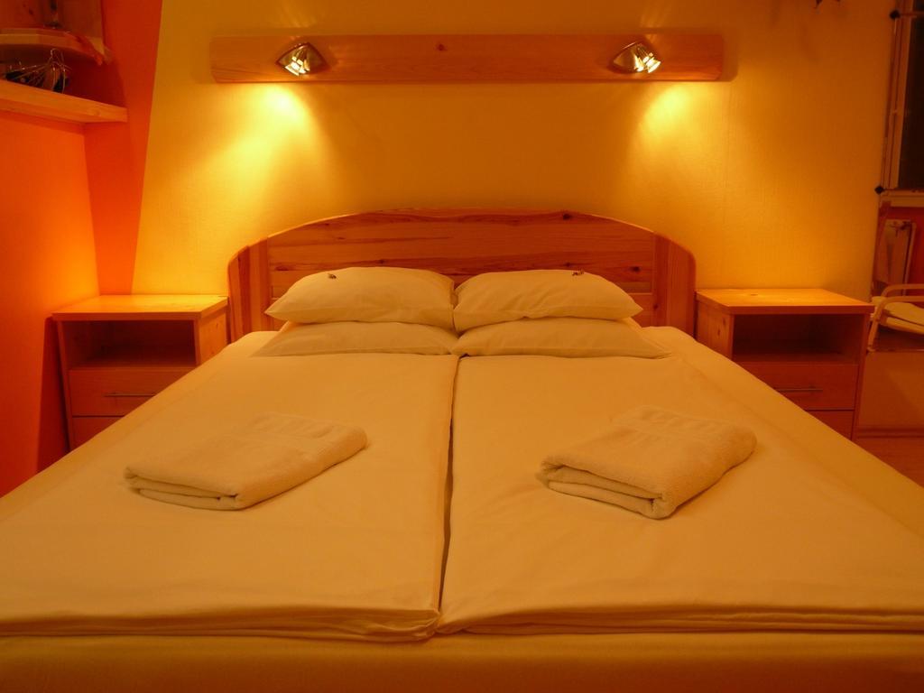 Museum View Apartment Budapest Room photo